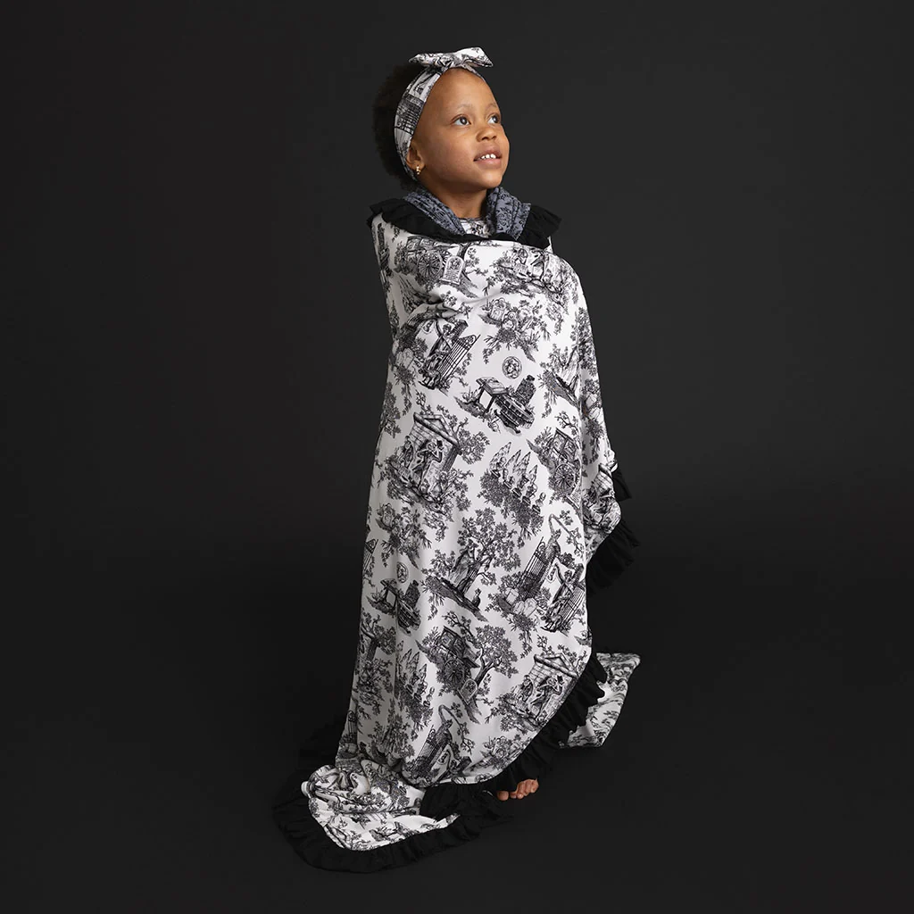 Disney The Haunted Mansion Toile & Wallpaper Ruffled Luxe Patoo® Blanket