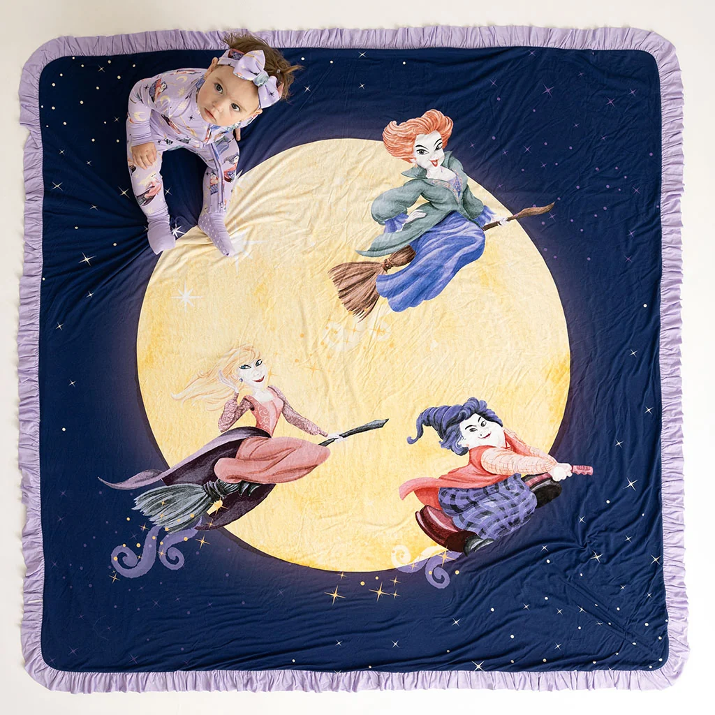 Disney Amok Amok Amok & Come. We Fly Ruffled Luxe Patoo® Blanket