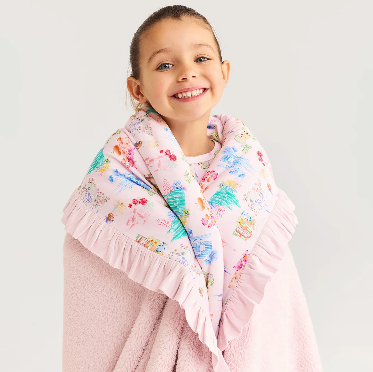 Disney Castles Ruffled Luxe Plush Patoo® Blanket